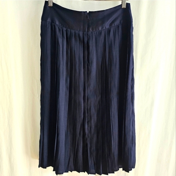 Banana Republic Navy Blue Satin Pleated Midi Skirt - Picture 5 of 16